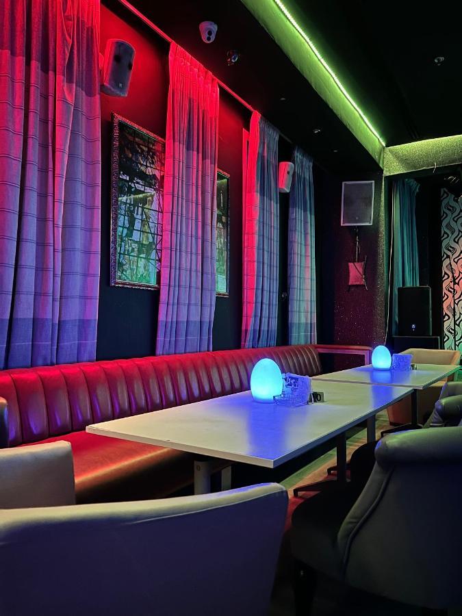 Hues Boutique Hotel Dubai Exterior foto