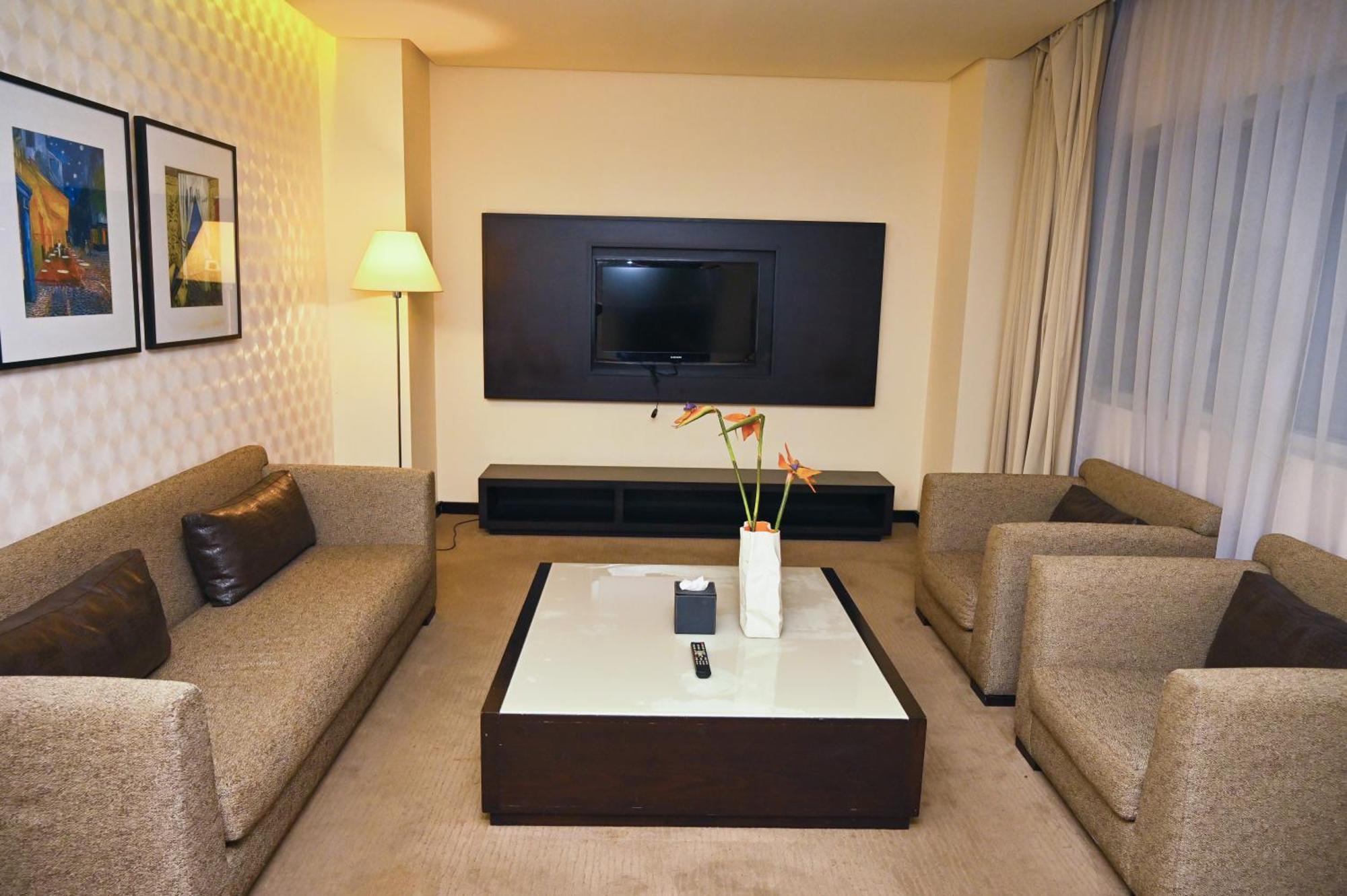 Hues Boutique Hotel Dubai Exterior foto
