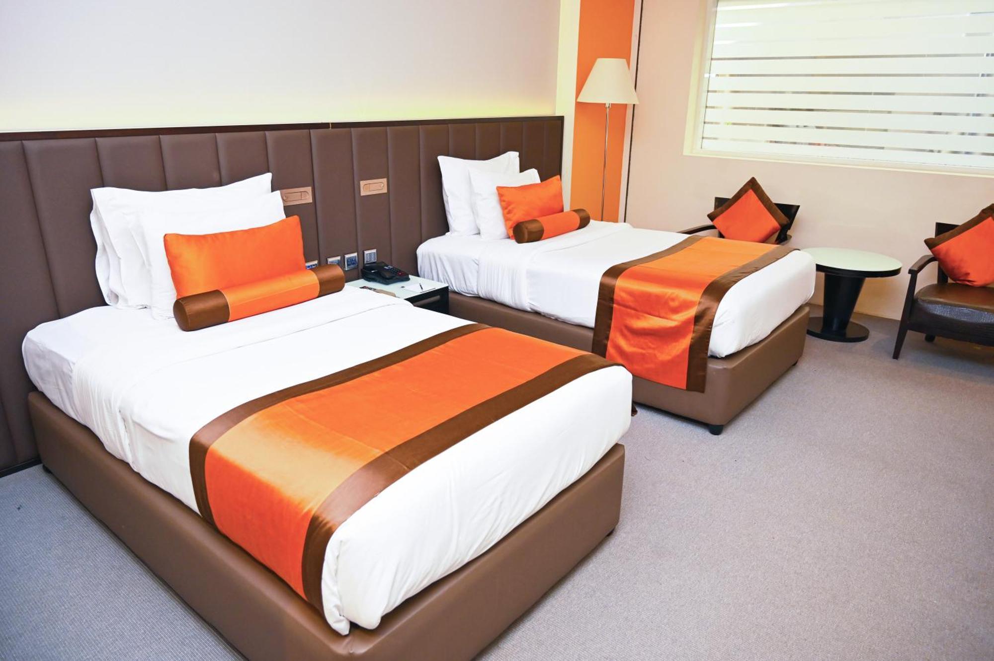 Hues Boutique Hotel Dubai Exterior foto
